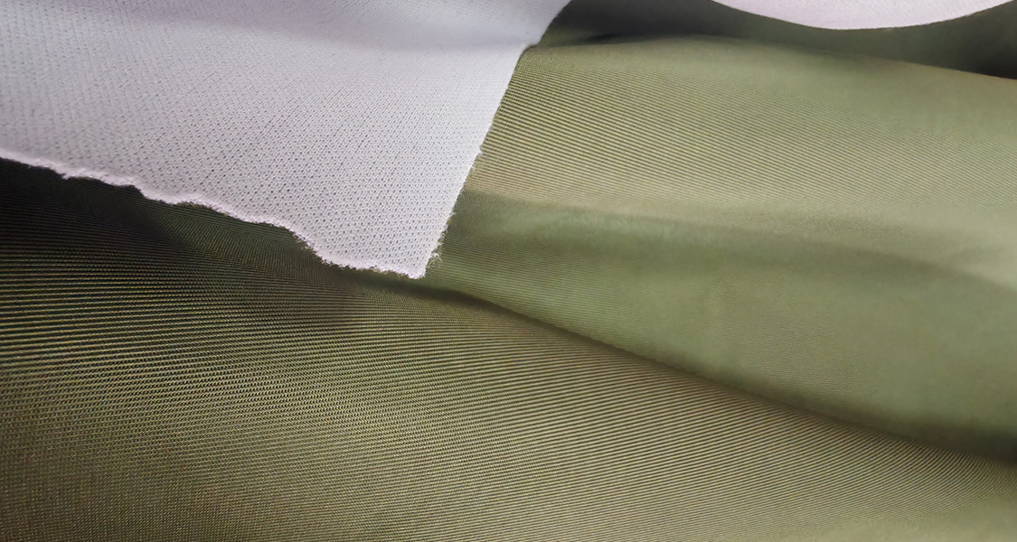 420斜纹涤纶水洗面料产品展示